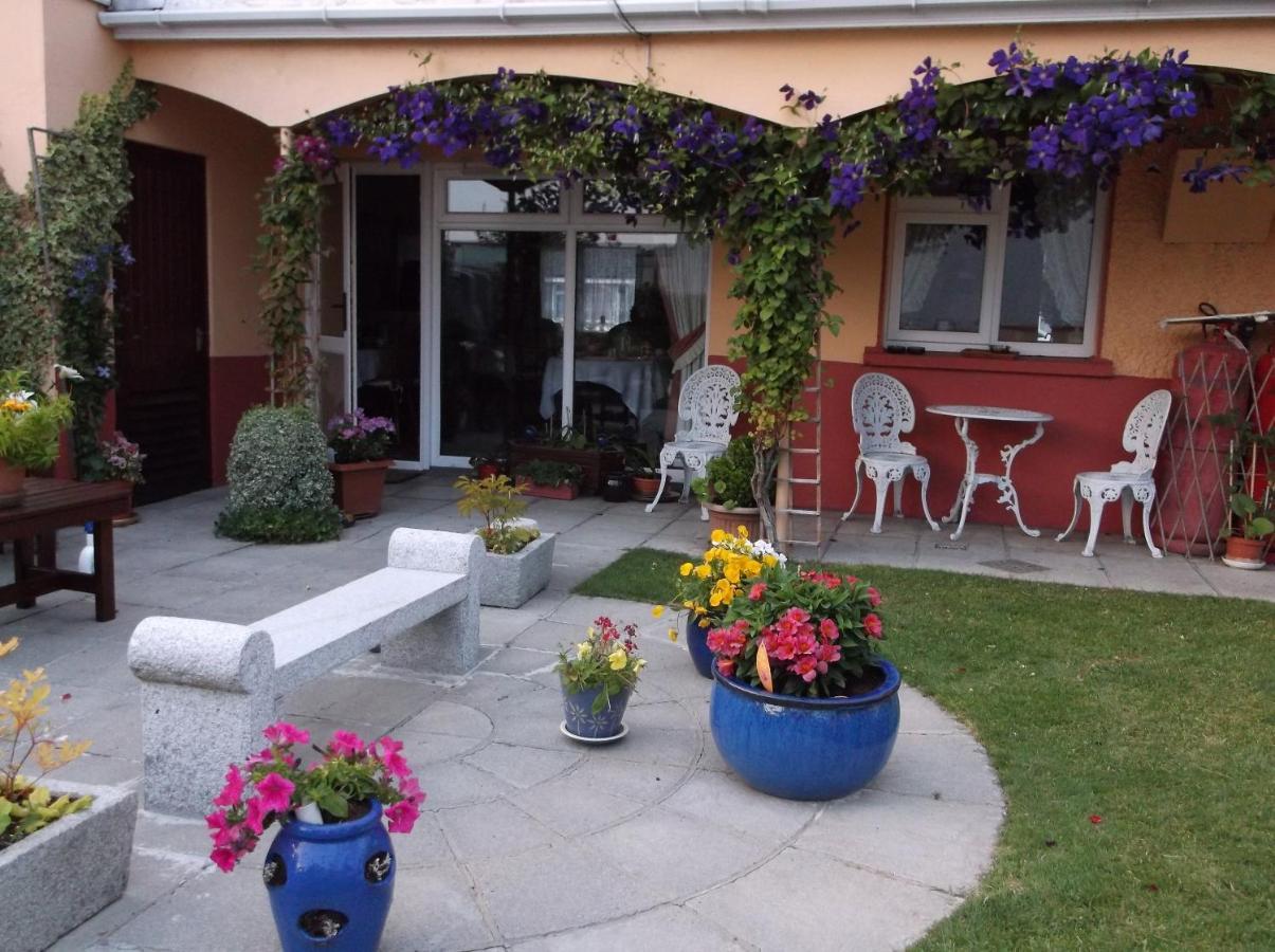 Villa St.John B&B Athlone Exterior photo